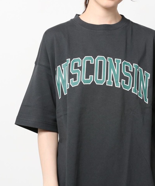 make a ray!(メイク ア レイ!)の「ビッグシルエット カレッジロゴプリント 半袖Tシャツ/リンガープリントTシャツ/Florida/MONTANA/WISCONSIN/VIRGINIA/【USAコットン】(Tシャツ/カットソー・レディース・ホワイト/チャコールグレー/グリーン/ホワイト系その他/グレー系その他/グリーン系その他/ホワイト系その他2/グレー系その他2・M/L)」の18枚目の写真