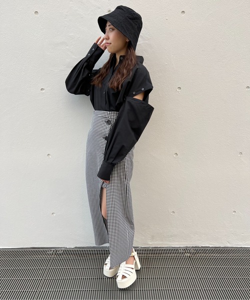 abc une face(アーベーセーアンフェイス)の「2WAYビッグ/オーバーサイズシャツ(シャツ/ブラウス・レディース・ホワイト/ライトピンク/ブラック/ライトブルー・FREE)」の8枚目の写真