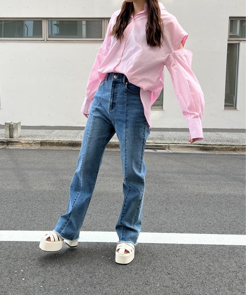 abc une face(アーベーセーアンフェイス)の「2WAYビッグ/オーバーサイズシャツ(シャツ/ブラウス・レディース・ホワイト/ライトピンク/ブラック/ライトブルー・FREE)」の6枚目の写真