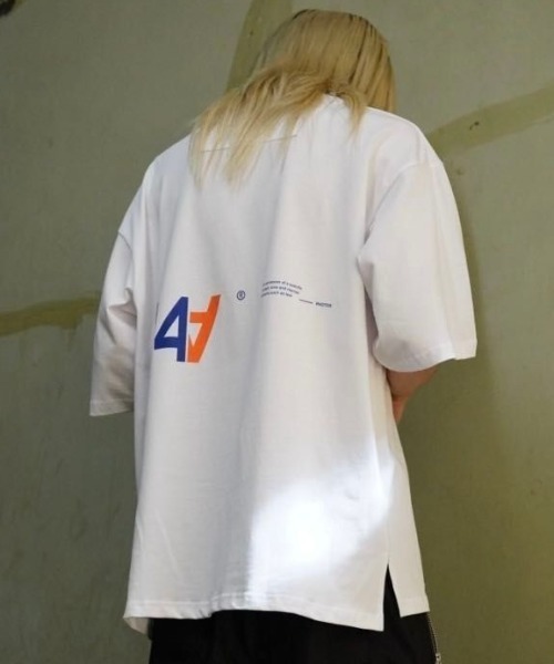 A4A（エーフォーエー）の「A4A/エーフォーエー/id/A4A Tシャツ（Tシャツ/カットソー・メンズ・ホワイト/ブラック/ブルー/グリーン・LARGE/MEDIUM）」の2枚目の写真