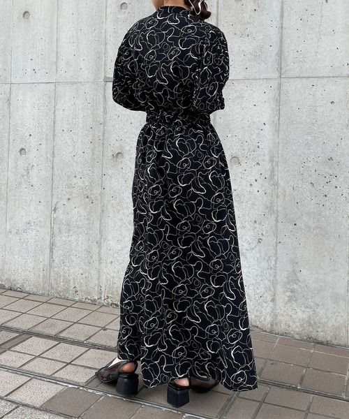 Ezick（エジック）の「ニュアンスプリントワンピース（ワンピース・レディース・オフホワイト/ブラック・FREE）」の3枚目の写真