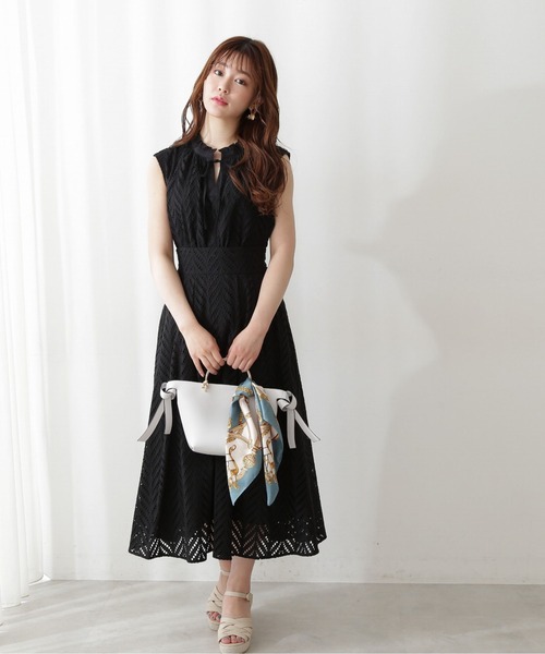 PROPORTION BODY DRESSING（プロポーションボディドレッシング）の「フリルネックレースブラウス / 1212210604（シャツ/ブラウス・レディース・ブラック/ブルー/オフホワイト・SMALL/MEDIUM）」の6枚目の写真