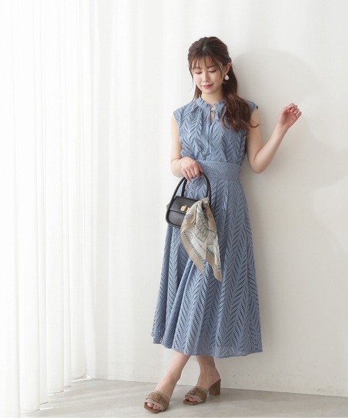 PROPORTION BODY DRESSING（プロポーションボディドレッシング）の「フリルネックレースブラウス / 1212210604（シャツ/ブラウス・レディース・ブラック/ブルー/オフホワイト・SMALL/MEDIUM）」の9枚目の写真