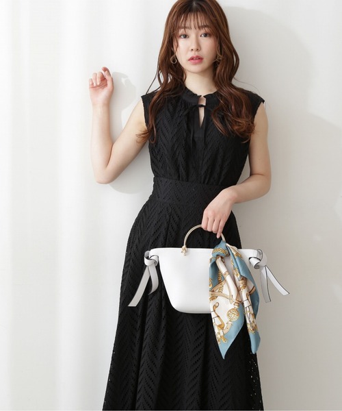 PROPORTION BODY DRESSING（プロポーションボディドレッシング）の「フリルネックレースブラウス / 1212210604（シャツ/ブラウス・レディース・ブラック/ブルー/オフホワイト・SMALL/MEDIUM）」の19枚目の写真