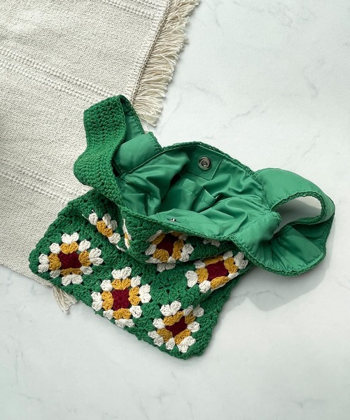 AS KNOW AS plus（アズノゥアズプラス）の「●レトロクロシェトートバッグ（トートバッグ・レディース・アイボリー/ブラック/グリーン・FREE）」の8枚目の写真