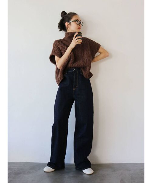 Ungrid（アングリッド）の「パッチワークケーブルニットベスト（ニット/セーター・レディース・ブラウン/アイボリー・FREE）」の6枚目の写真