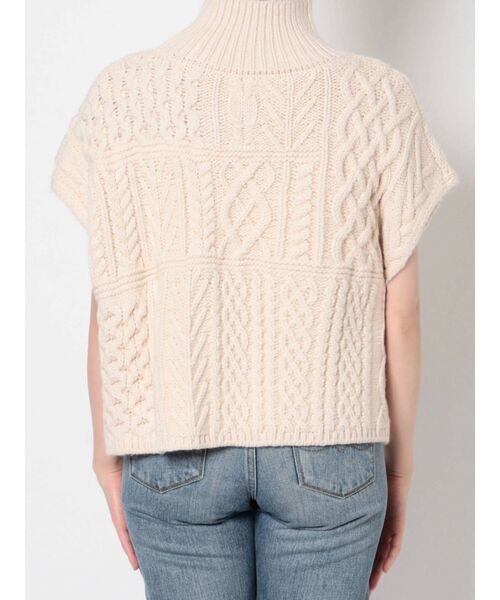 Ungrid（アングリッド）の「パッチワークケーブルニットベスト（ニット/セーター・レディース・ブラウン/アイボリー・FREE）」の18枚目の写真