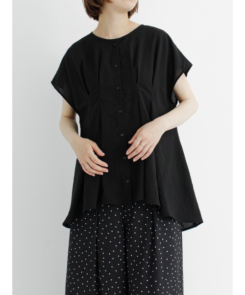 Samansa Mos2 blue(サマンサモスモスブルー)の「タックフレアチュニック(シャツ/ブラウス・レディース・ブラック/ブラウン/ブルー・フリ-)」の2枚目の写真