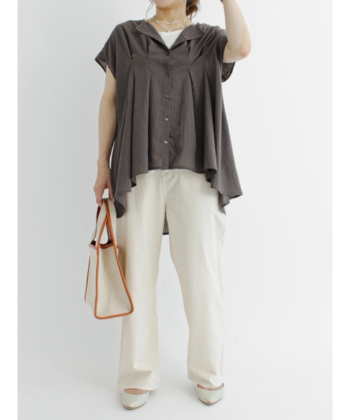 Samansa Mos2 blue(サマンサモスモスブルー)の「タックフレアチュニック(シャツ/ブラウス・レディース・ブラック/ブラウン/ブルー・フリ-)」の9枚目の写真