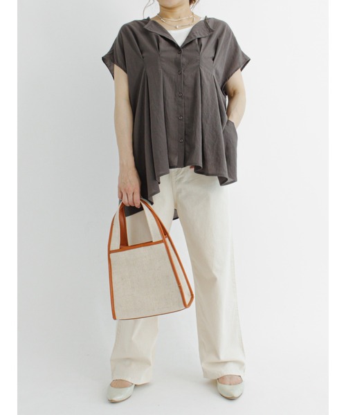 Samansa Mos2 blue(サマンサモスモスブルー)の「タックフレアチュニック(シャツ/ブラウス・レディース・ブラック/ブラウン/ブルー・フリ-)」の8枚目の写真