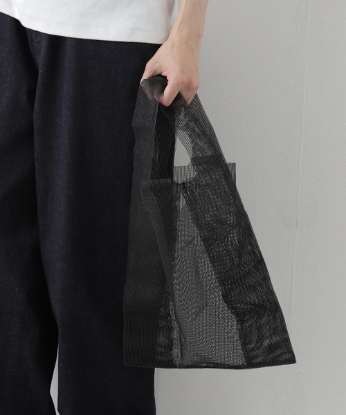 417 EDIFICE（フォーワンセブンエディフィス）の「【AMABRO / アマブロ】CONVENI BAG（ショルダーバッグ・メンズ・ホワイト/ブラック/ブラウン/ブルー・FREE）」の19枚目の写真