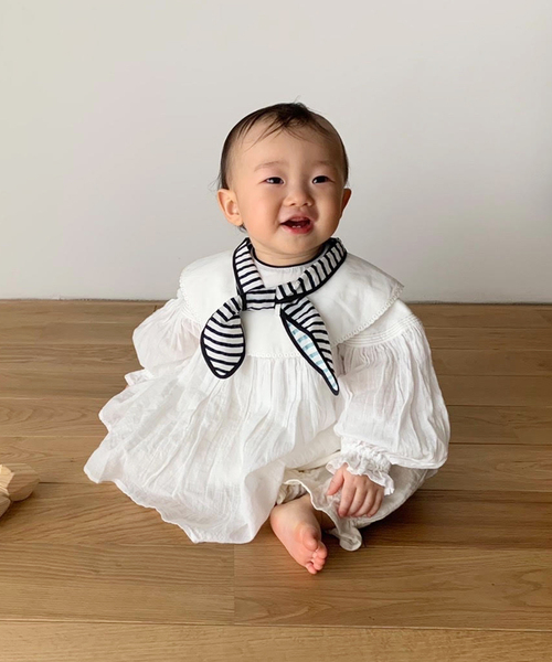 IENA ENFANT（イエナアンファン）の「【MARLMARL】別注 bibs ストライプ（baby）（スタイ/よだれかけ・キッズ・ネイビー・FREE）」の7枚目の写真