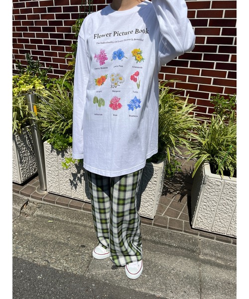 WC（ダブル シー）の「フラワープリントロンT（Tシャツ/カットソー・レディース・ブラック/ピンク・FREE）」の3枚目の写真
