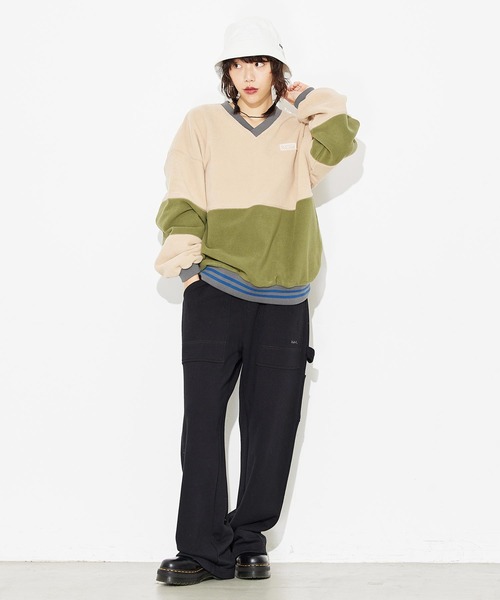 X-girl（エックスガール）の「BICOLOR FLEECE TOP（スウェット・レディース・ホワイト/ブラック/ベージュ・S/M）」の16枚目の写真