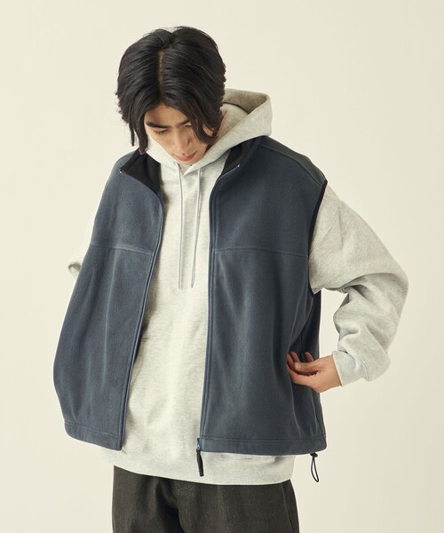 info. BEAUTY&YOUTH（インフォビューティアンドユース）の「＜info. BEAUTY&YOUTH＞ フリース フルジップ ベスト（ベスト・メンズ・ケリー/ブラック/ロイヤルブルー/ダークグレー・L/S/M）」の9枚目の写真