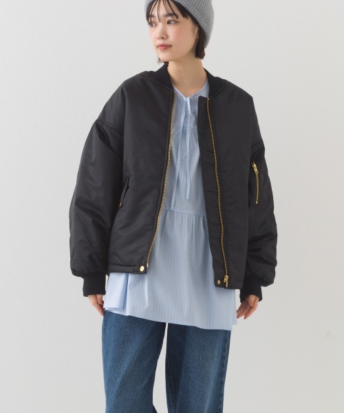 OMNES（オムネス）の「ナイロンツイルMA-1ブルゾン（ブルゾン・レディース・ブラック/ベージュ・FREE）」の3枚目の写真