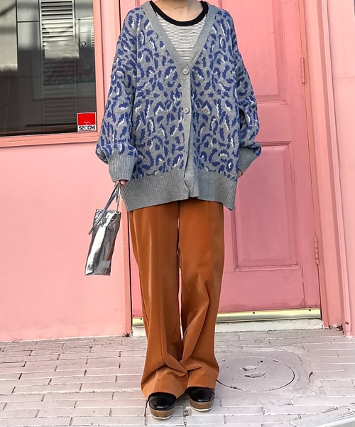 mi via loca(ミヴィアロカ)の「コーデュロイワイドパンツ(その他パンツ・レディース・オレンジ/ブラウン/カーキブラウン・FREE)」の19枚目の写真