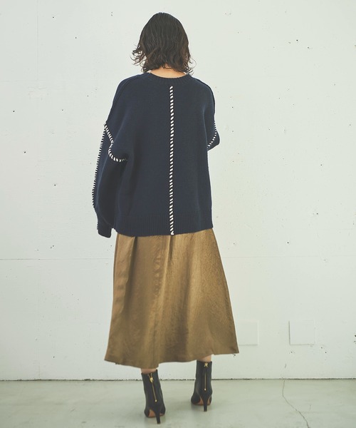 OUTERSUNSET(アウターサンセット)の「hand stitch volume sleeve knit(ニット/セーター・レディース・ベージュ/ネイビー・FREE)」の21枚目の写真