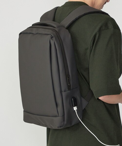 SHIPS（シップス）の「【WEB限定】SHIPS: ビジネスカジュアル バックパック（バックパック/リュック・メンズ・ブラック/グレー・ONE SIZE）」の2枚目の写真