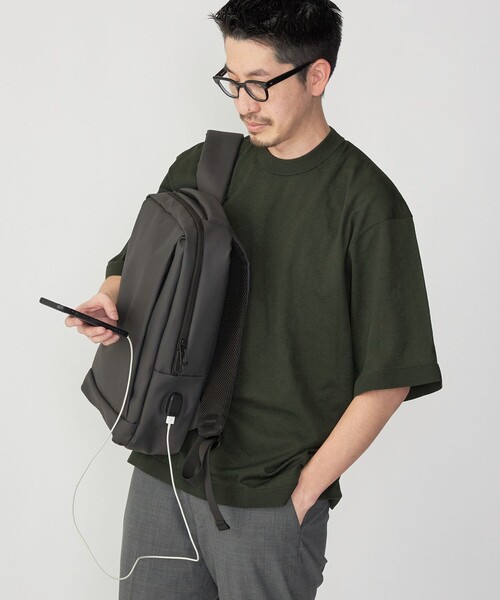 SHIPS（シップス）の「【WEB限定】SHIPS: ビジネスカジュアル バックパック（バックパック/リュック・メンズ・ブラック/グレー・ONE SIZE）」の4枚目の写真