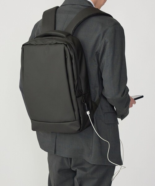 SHIPS（シップス）の「【WEB限定】SHIPS: ビジネスカジュアル バックパック（バックパック/リュック・メンズ・ブラック/グレー・ONE SIZE）」の10枚目の写真