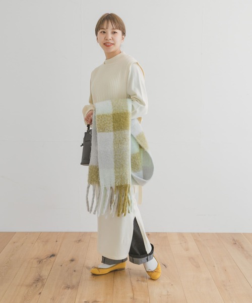 ITEMS URBANRESEARCH（アイテムズ アーバンリサーチ）の「リブベストセットワンピース（ワンピース・レディース・ホワイト/ブラック/グリーン・FREE）」の5枚目の写真