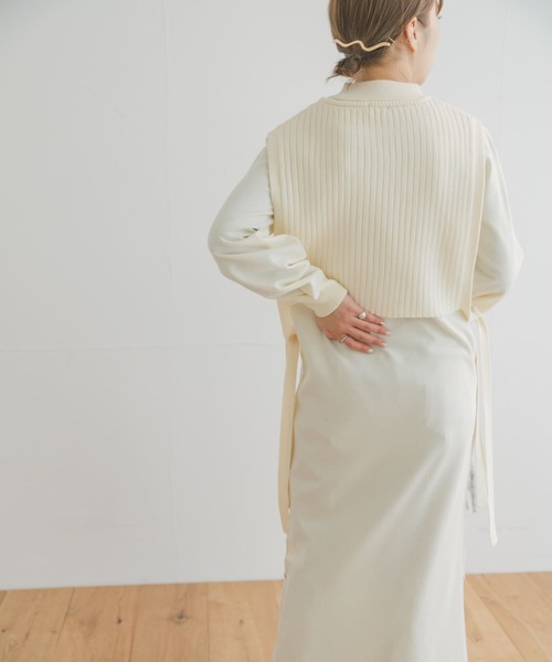 ITEMS URBANRESEARCH（アイテムズ アーバンリサーチ）の「リブベストセットワンピース（ワンピース・レディース・ホワイト/ブラック/グリーン・FREE）」の10枚目の写真