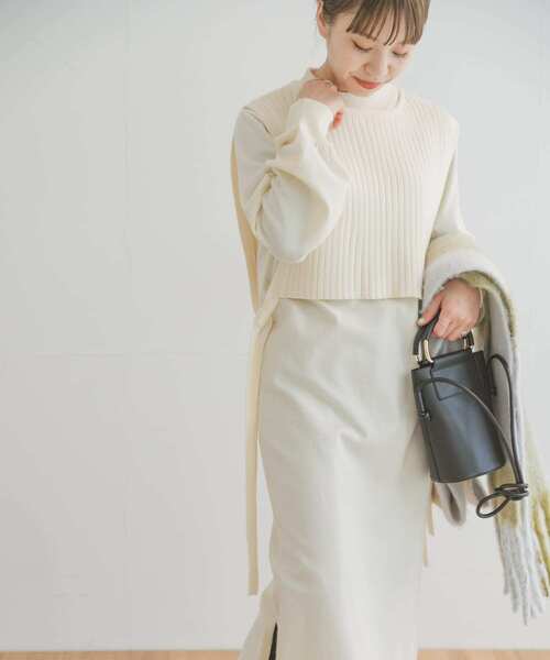 ITEMS URBANRESEARCH（アイテムズ アーバンリサーチ）の「リブベストセットワンピース（ワンピース・レディース・ホワイト/ブラック/グリーン・FREE）」の11枚目の写真