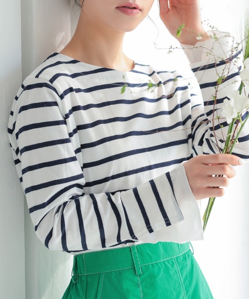 Isn't She?（イズントシー）の「ボーダーシャツレイヤードプルオーバー（Tシャツ/カットソー・レディース・ネイビー・FREE）」の3枚目の写真