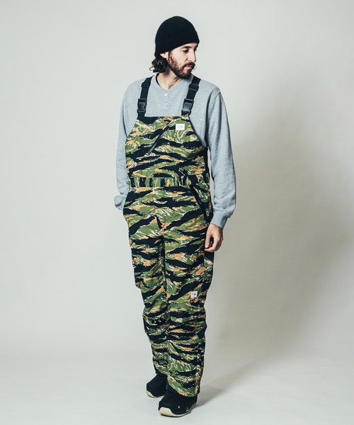 CRIMIE（クライミー）の「XD-CORE 3LAYER BIB PANTS（カーゴパンツ