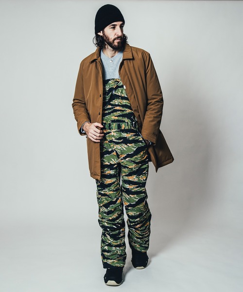 CRIMIE（クライミー）の「XD-CORE 3LAYER BIB PANTS（カーゴパンツ