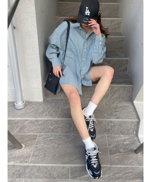 EVRIS（エヴリス）の「ERオーバーサイズシャツ（シャツ/ブラウス・レディース・ホワイト/イエロー/グリーン/ブルー・FREE）」の10枚目の写真