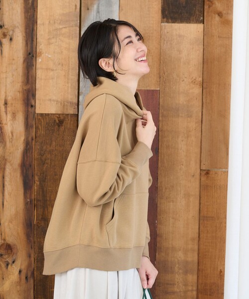 ANY(エニィ)の「【8色展開・洗濯機可】春めきカラフルパーカー(パーカー・レディース・ブラック系/黄土色系/アイボリー系/グリーン系/ライトグリーン系/ブルー系/ライラック系/ピンク系・F)」の3枚目の写真