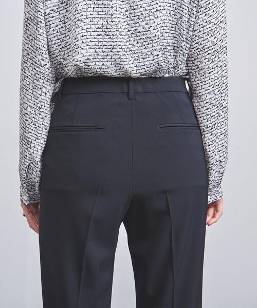 UNITED ARROWS（ユナイテッドアローズ）の「FEEL FREE スリムパンツ（その他パンツ・レディース・ブラック/ネイビー・34/36/38/40）」の18枚目の写真