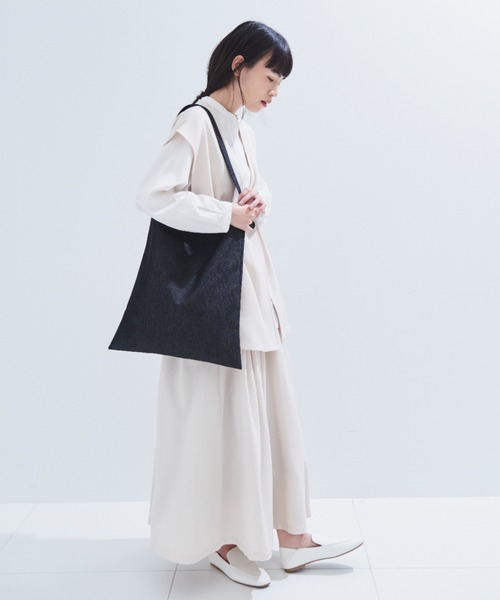 Libra Cue（リブラ キュー）の「【A4サイズ収納可】ワンショルダーキャンバストート（ショルダーバッグ・レディース・レッド/ネイビー/アイボリー・FREE）」の9枚目の写真