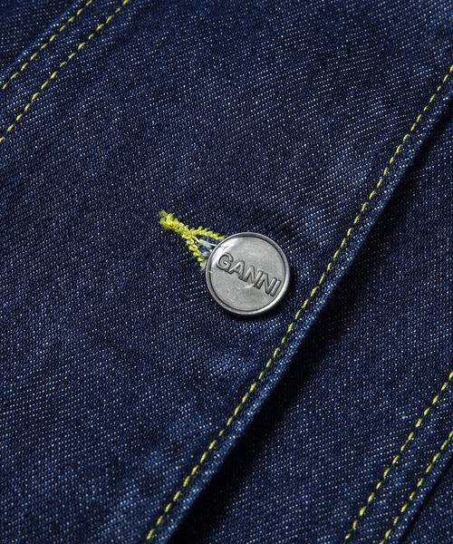 GANNI(ガニー)の「Rinse Denim Fitted Blazer(デニムジャケット・レディース・ブルー系その他・38/36)」の2枚目の写真