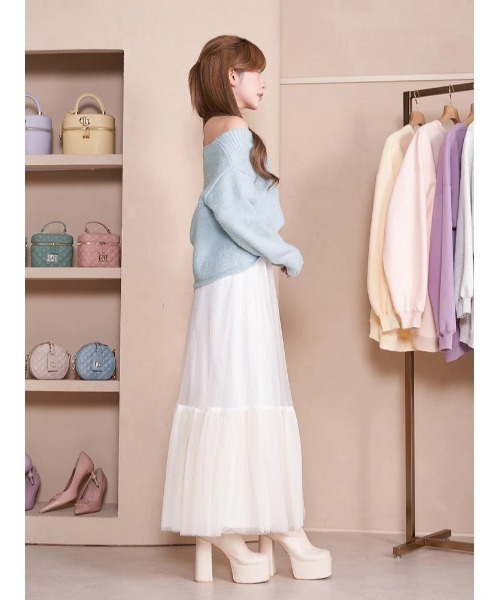 Darich(ダーリッチ)の「オフショルシャギーニットトップス(ニット/セーター・レディース・サックスブルー/イエロー/アイボリー・FREE)」の11枚目の写真