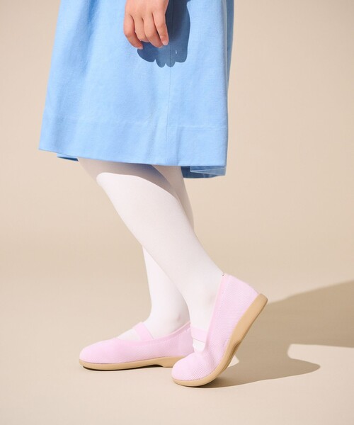 UNFILO(アンフィーロ)の「“撥水&洗えるニットシューズ” KIDS ストラップ シューズ(バレエシューズ・レディース・ふじ色系/ピンク系/ブラック系・18/22/21/20/19)」の5枚目の写真