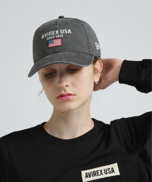 NEW ERA(ニューエラ)の「直営店限定/×ニューエラ ポロキャップ USA国旗/ AVIREX×NEW ERA 9TWENTY POLO CAP(キャップ・レディース・グリーン/その他4/ベージュ/ネイビー/キナリ/ブラック系その他/カモフラージュ/ブラウン/チャコールグレー・F)」の4枚目の写真