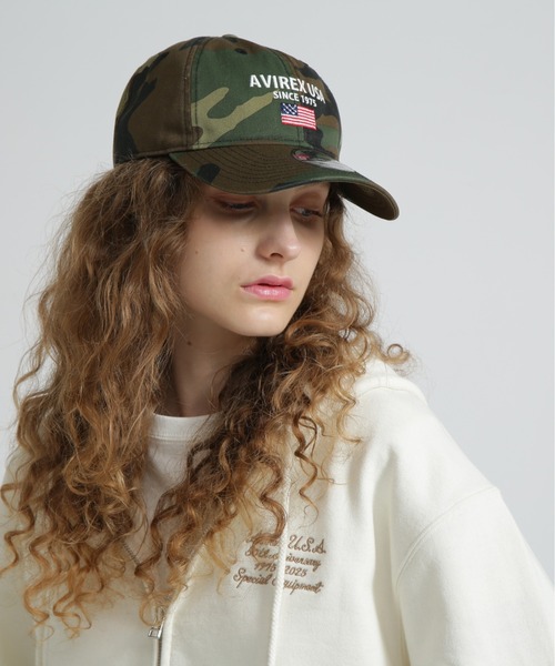 グリーン 9TWENTY キャップ アメリカ国旗付き NEW ERA（ニューエラ）の「直営店限定/×ニューエラ ポロキャップ