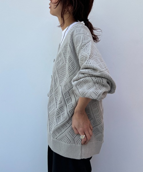 y/m by れぽすけ（イムバイレポスケ）の「クロシェ編みカーデ（カーディガン/ボレロ・メンズ・グレイッシュベージュ/グリーン・MEDIUM/LARGE）」の6枚目の写真