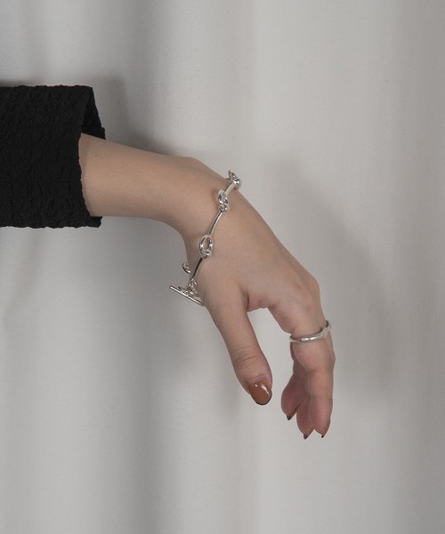 lawgy（ラウジー）の「mantel chain bracelet（ブレスレット・レディース・シルバー/ゴールド・FREE）」の2枚目の写真