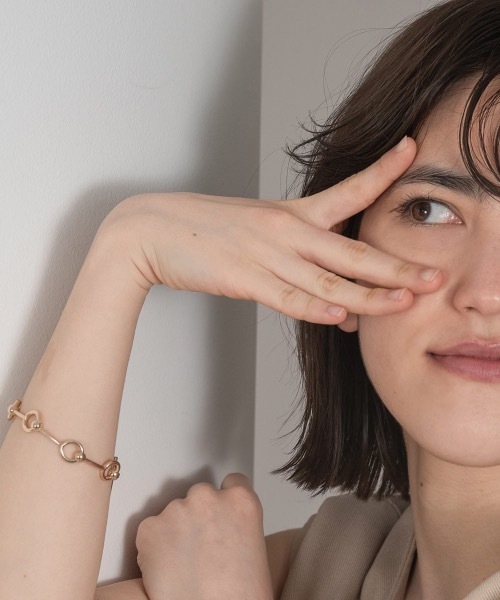 lawgy（ラウジー）の「mantel chain bracelet（ブレスレット・レディース・シルバー/ゴールド・FREE）」の4枚目の写真