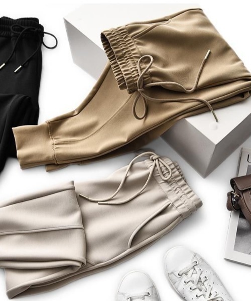 deux amour(ドゥーザムール)の「ジョガーパンツ(その他パンツ・レディース・ブラック/アイボリー/モカ・FREE)」の3枚目の写真