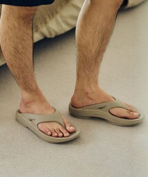 OOFOS | OOFOS/ウーフォス Ooriginal/ウーオリジナル(サンダル)