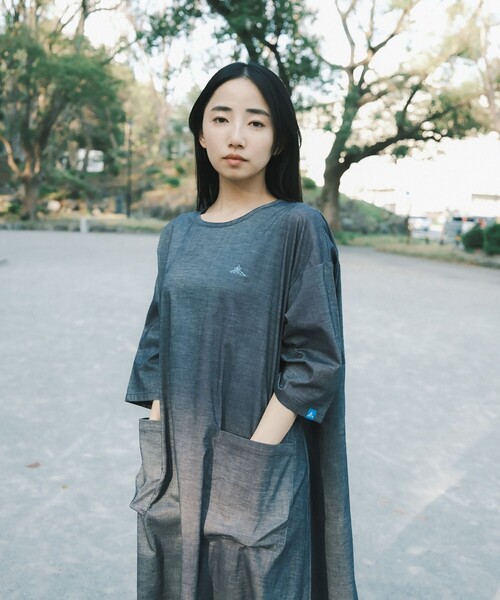 SHARE PARK(シェアパーク)の「【UVカット・撥水・ストレッチ】ストレッチデニムライト ワンピース(ワンピース・レディース・サックスブルー系/ネイビー系・MEDIUM/SMALL)」の14枚目の写真