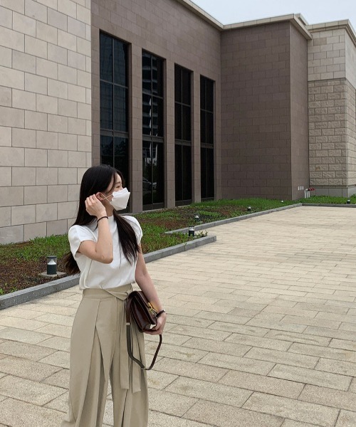N.s（エヌドットエス）の「ベルト付きワイドパンツ（その他パンツ・レディース・チャコールグレー/ブラック/ベージュ・M/S/L）」の7枚目の写真