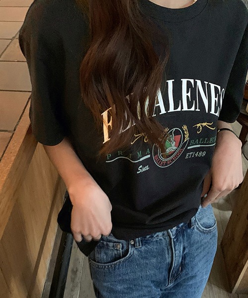 Chaco closet(チャコ クローゼット)の「フロントカレッジプリントTシャツ(Tシャツ/カットソー・レディース・ホワイト/ブラック・M/L)」の11枚目の写真