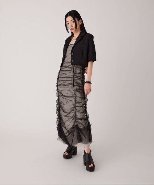 Ellno de Mavie(エルノデメヴィ)の「チュールシャーリングキャミワンピース(ワンピース・レディース・ブラック・FREE)」の3枚目の写真