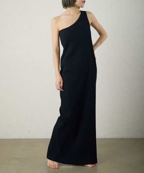 LOUNGEDRESS（ラウンジドレス）の「【earthy_/アーシー】リブワンショルタンクワンピース（ワンピース・レディース・ブラック/ベージュ・SMALL/MEDIUM）」の2枚目の写真